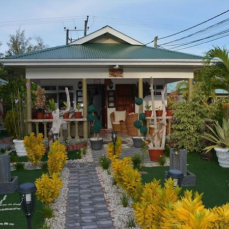 Leo'S Petit Villa Annex Praslin Εξωτερικό φωτογραφία
