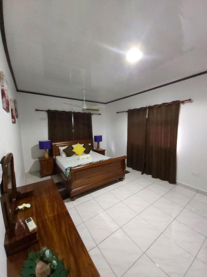 Leo'S Petit Villa Annex Praslin Εξωτερικό φωτογραφία