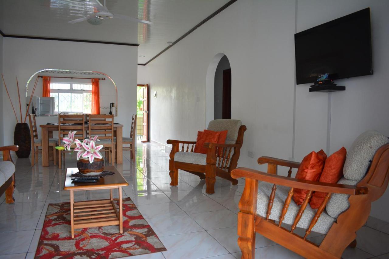 Leo'S Petit Villa Annex Praslin Εξωτερικό φωτογραφία